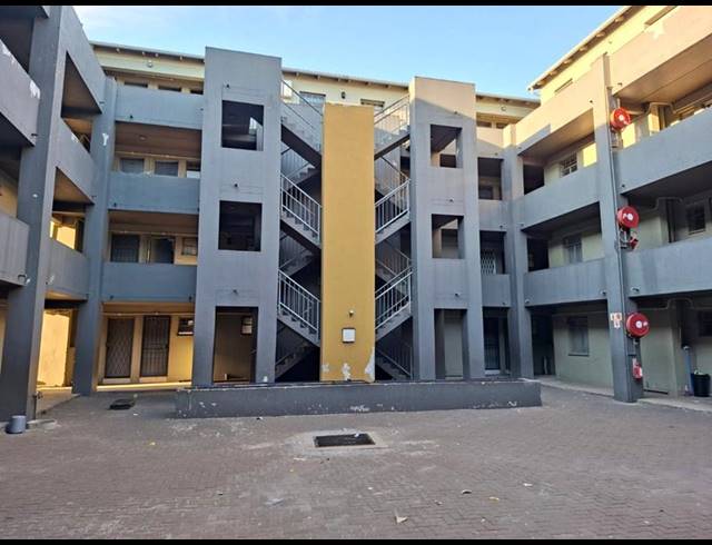 2 BEDROOM APARTMENT FOR SALE IN FLEURHOF